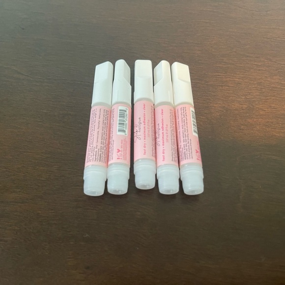 Nail Glue BUNDLE (5 pcs) - Picture 2 of 2